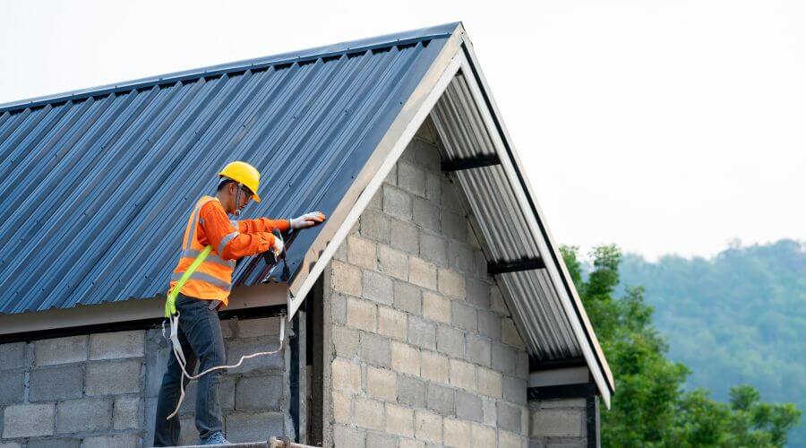 Expert new roof installation services in Scottsburg, VA